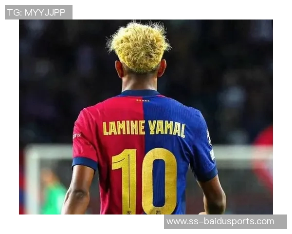 西媒：亚马尔之前进球后“戴”皇冠是为了前女友，而不是傲慢